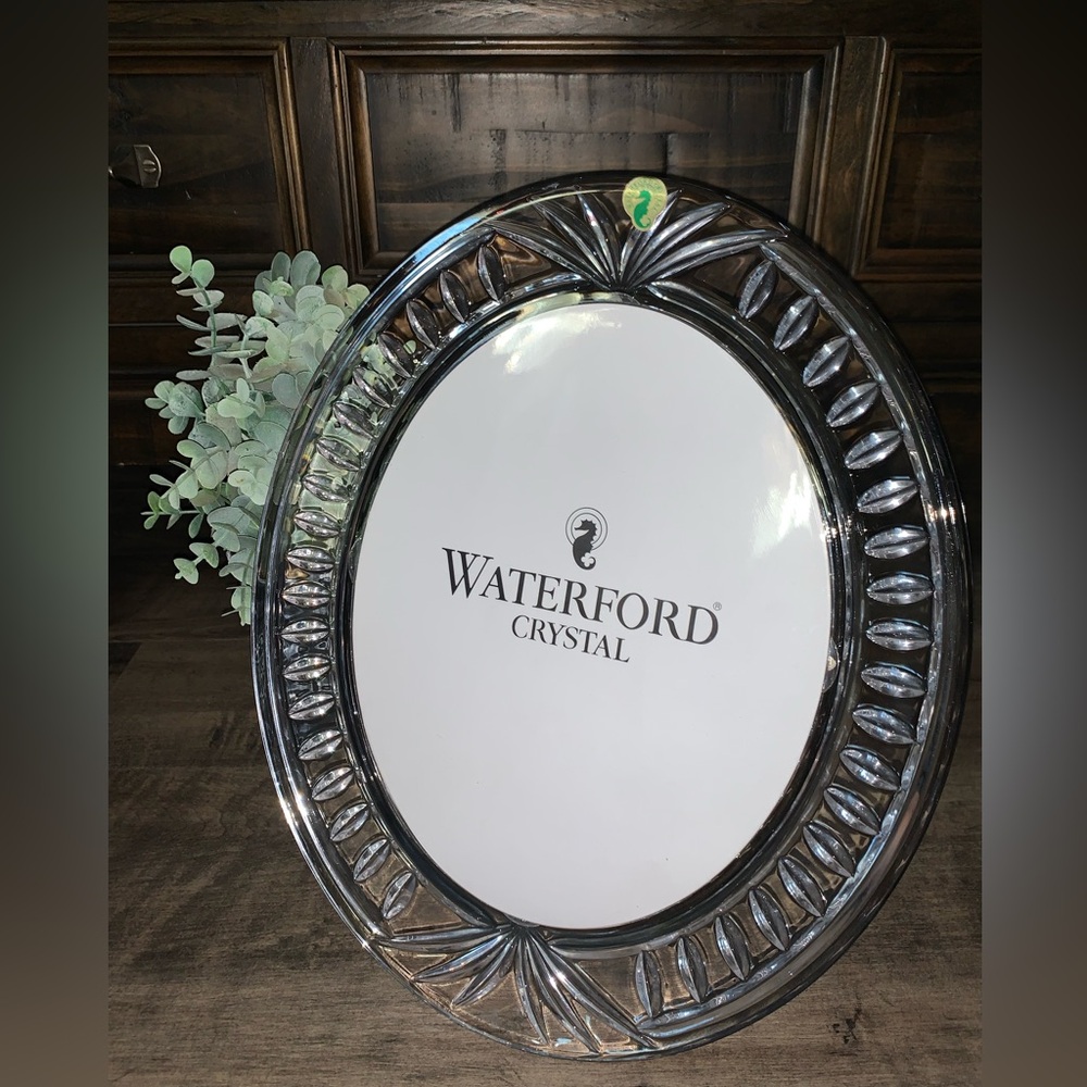 NWOB WATERFORD CRYSTAL LARGE OVERTURE OVAL PICTURE FRAME 8X10